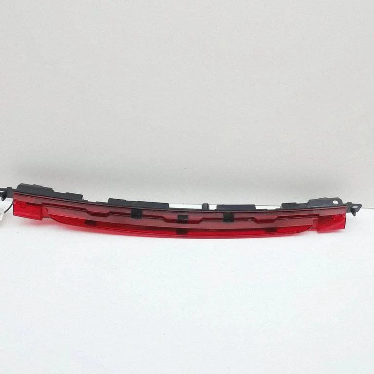 Papildu stopgaismas lukturis KBB351580