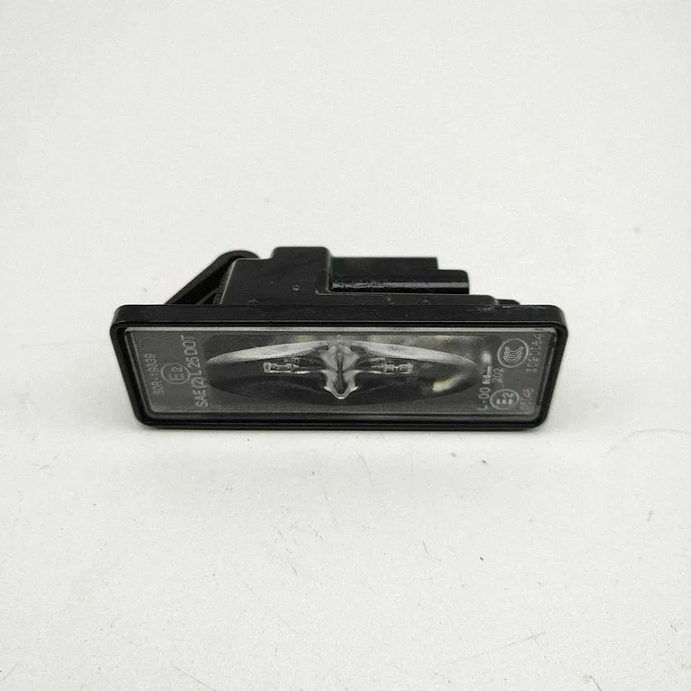 Number plate light – Peugeot 5008 II (2016-)