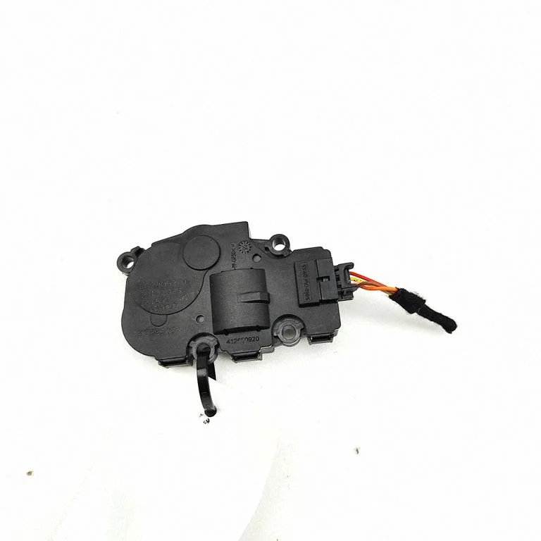 Silniczek klapki nawiewu KT325002