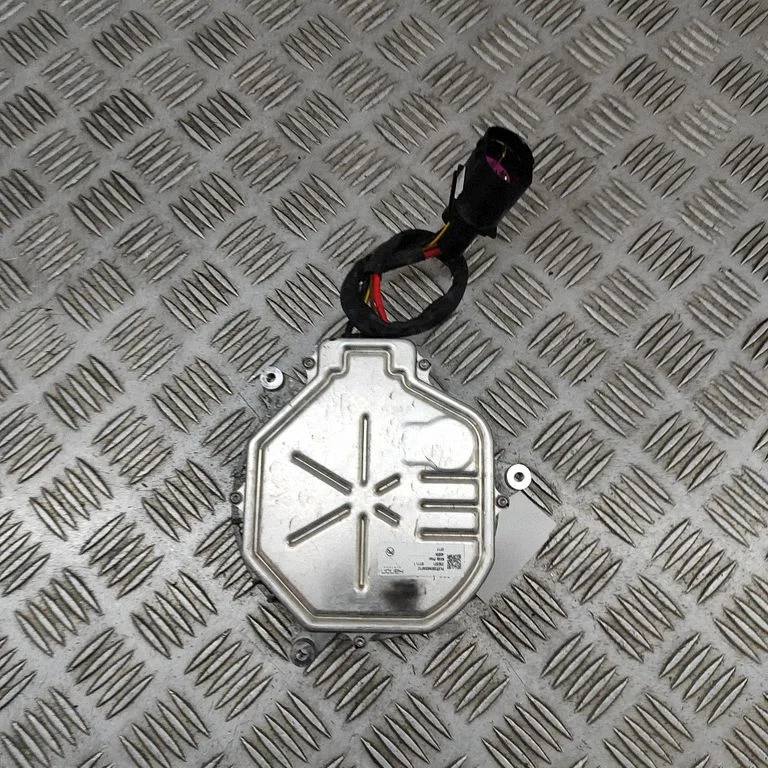 Elektriskais radiatora ventilators 25380GI000