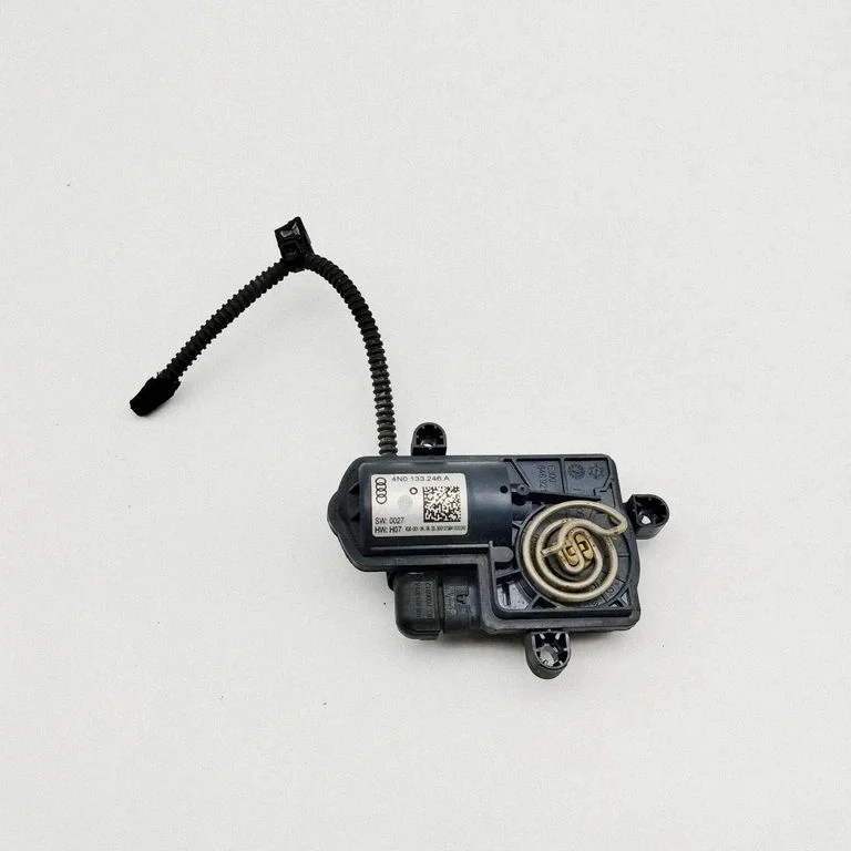 Ieplūdes kolektora vārsta motoriņš 4N0133246A