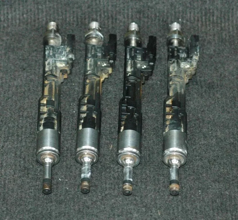 Pihustite (düüside) komplekt – BMW Series 4 M4 F82 F83 (2014-2020)