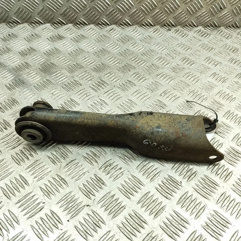 Rear upper control arm/wishbone CPLA5K899A