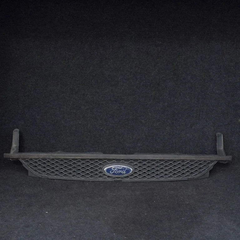 Esistange ülemine radiaatorivõre 121R8200A – Ford S-MAX (2006-2015)