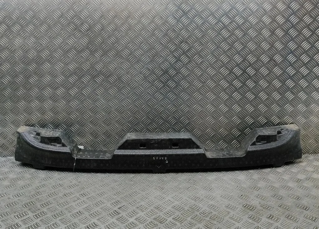 Putoplastas galinio bamperio
