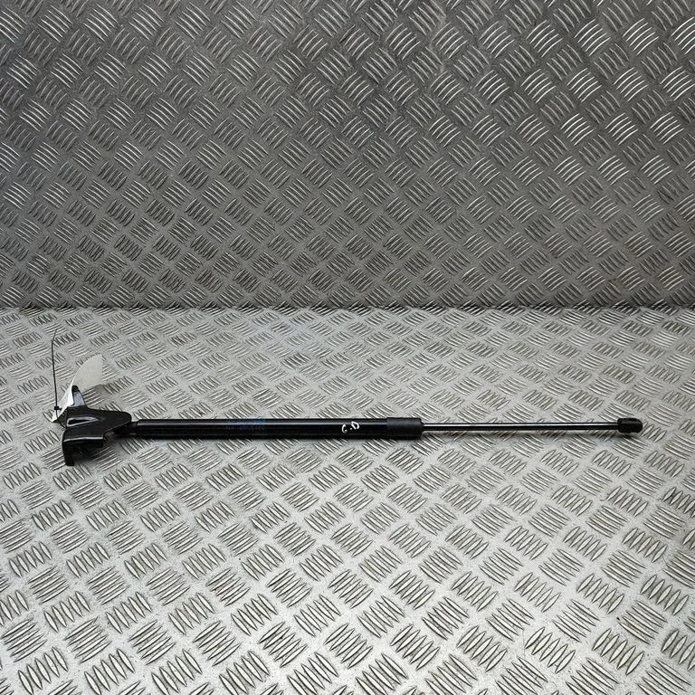 Siłownik (sprężyna gazowa) klapy bagażnika 9855006880