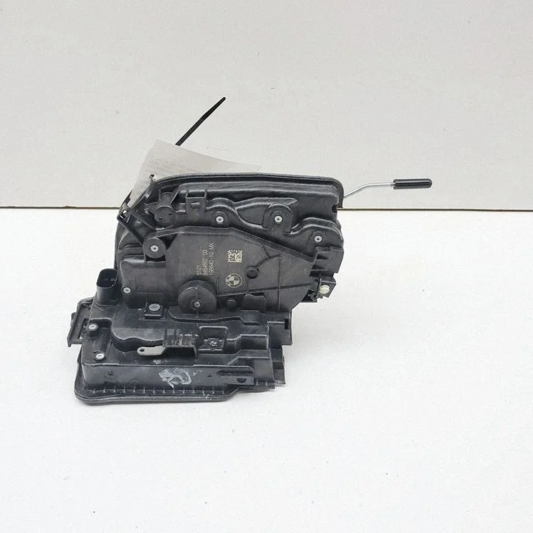 Front door lock 9464892