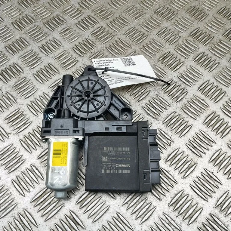 Priekšējā loga pacēlāja motoriņš 31674758