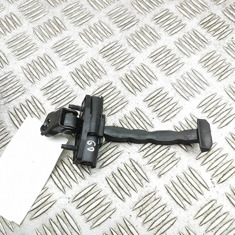 Tagaukse avamispiiraja 108950900B