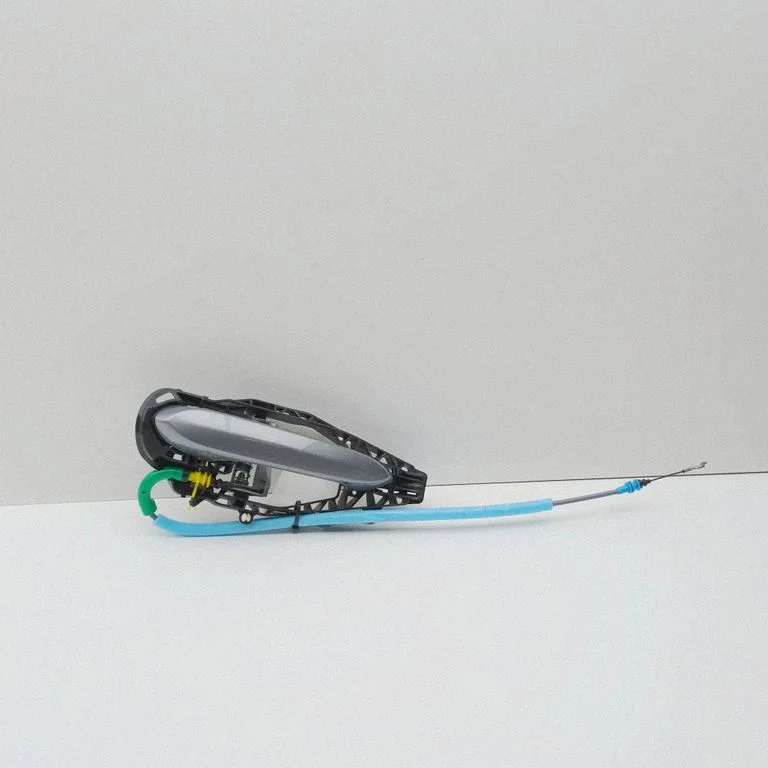 Rear door exterior handle 9881774