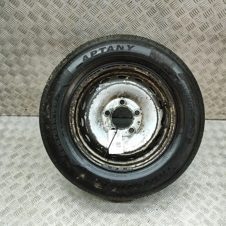 R16 plieninis štampuotas ratlankis (-iai)