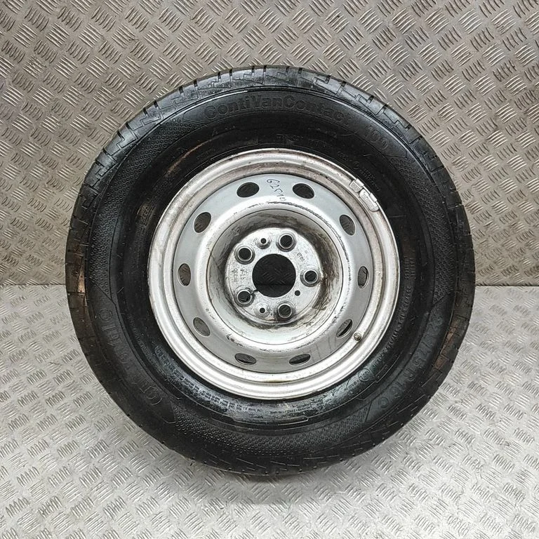 R16 plieninis štampuotas ratlankis (-iai)