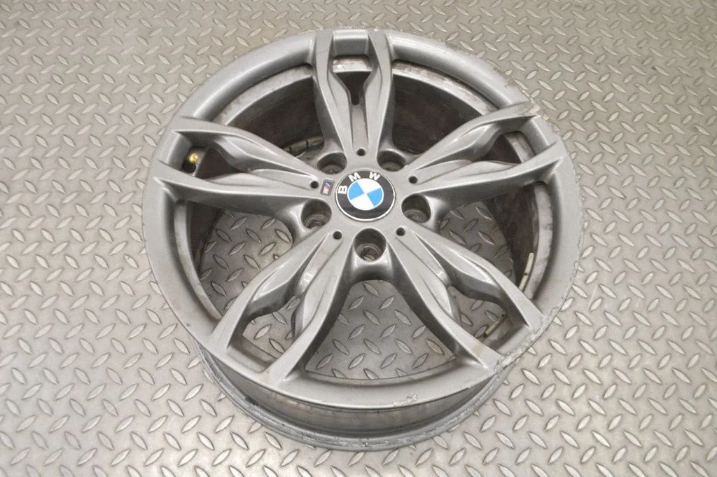 R18 valuvelg (-veljed) 8JX18ET52 – BMW 2-seeria F22 F23 (2013-2017)