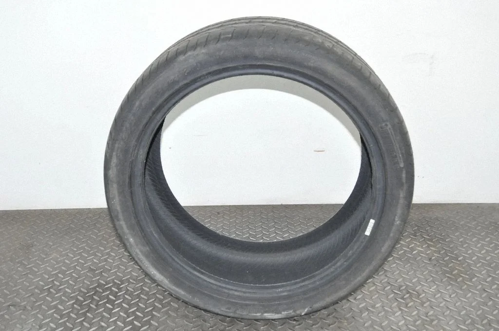 R12 vasarinės padanga (-os)