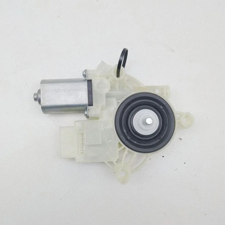 Front door window regulator motor 5A53092