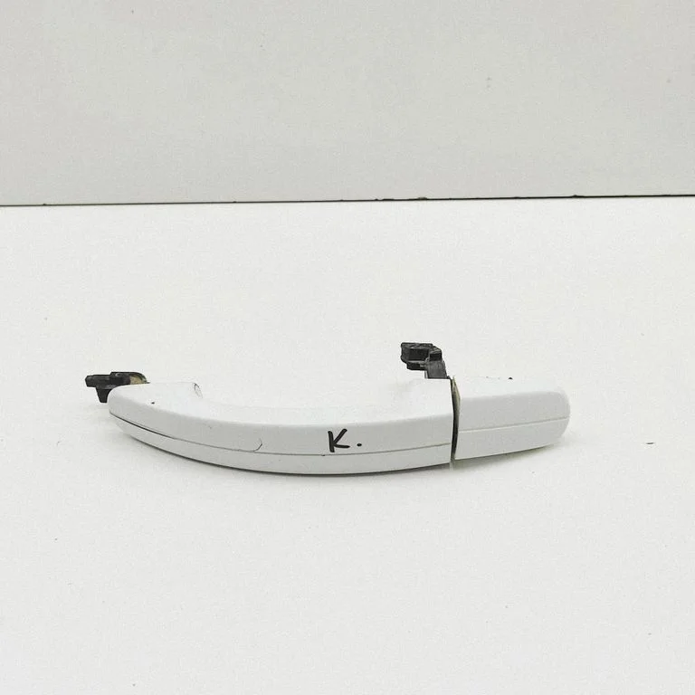 Liugukse välimine käepide BK21V26600BAW