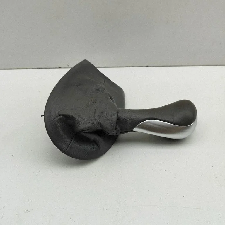 Gear shifter surround trim plastic – Porsche 911 996 (1997-2005)