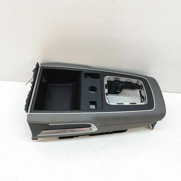 Centrālā konsole 98183646YC