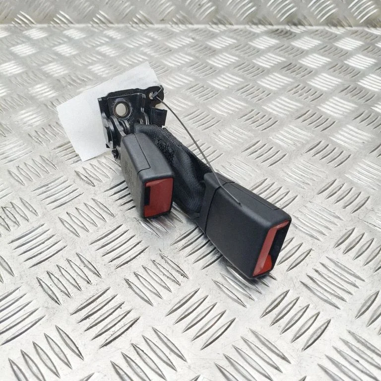 Vidējā drošības josta (aizmugurē) 34232754D