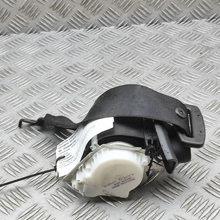 Vidējā drošības josta (aizmugurē) A2228600985