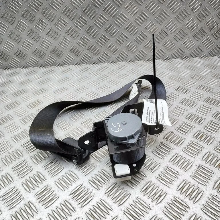 Middle seatbelt (rear) 7335050180C0