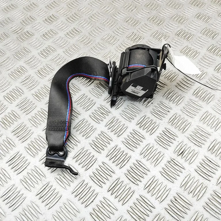 Middle seatbelt (rear) 8091947