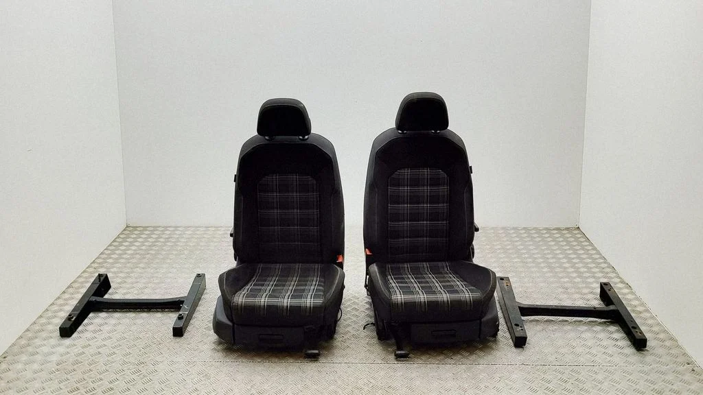 Salongikomplekt 2K5881034