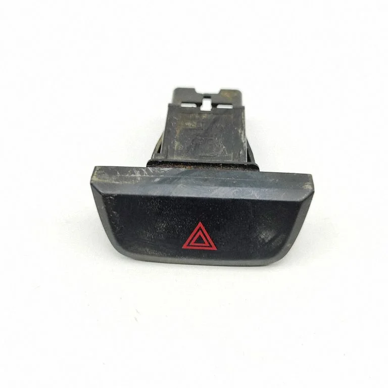 Avārijas gaismu slēdzis 8974168050