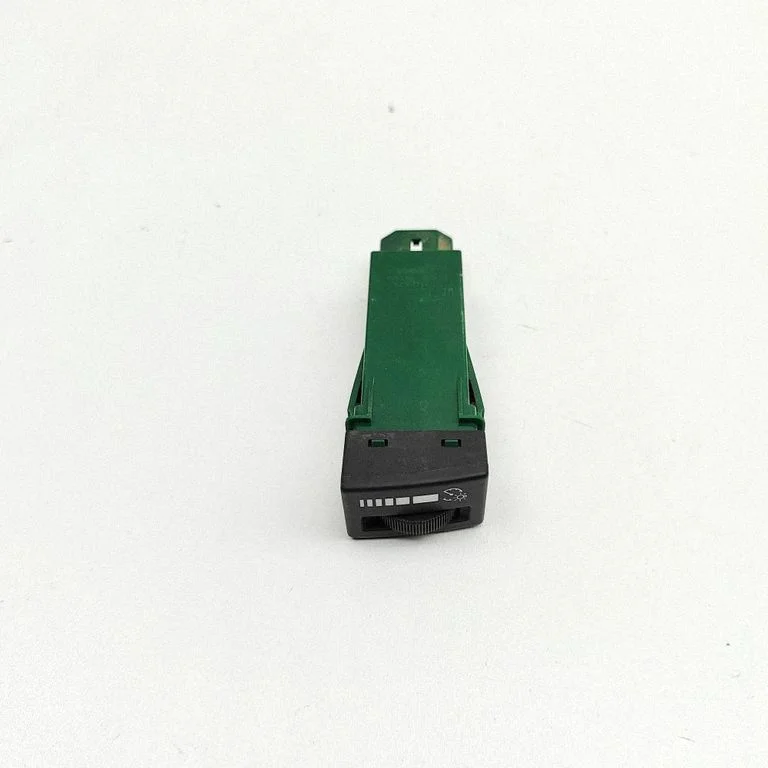 Citi slēdži/rokturi/pārslēdži 8980580842