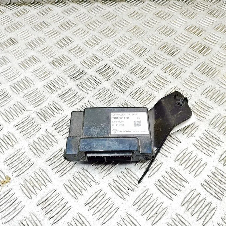 Pārnesumkārbas vadības bloks 8981861100
