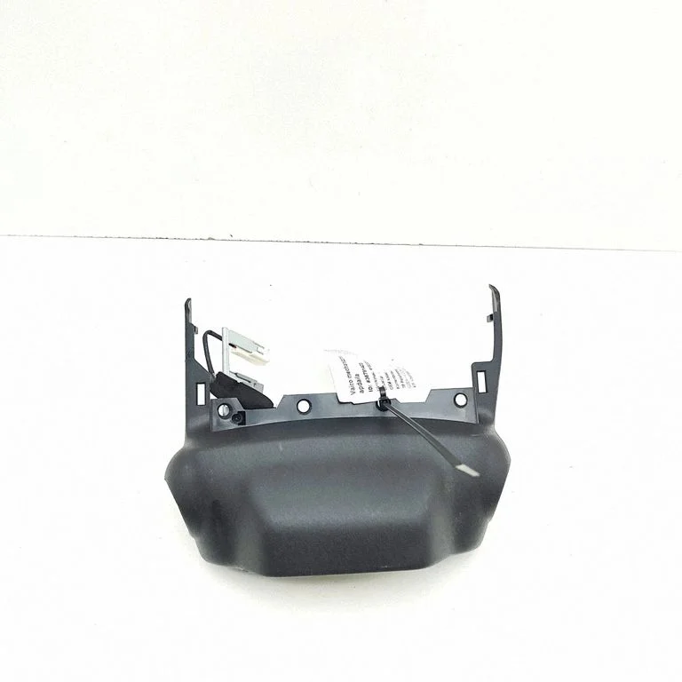 Steering wheel column trim 45286V2010
