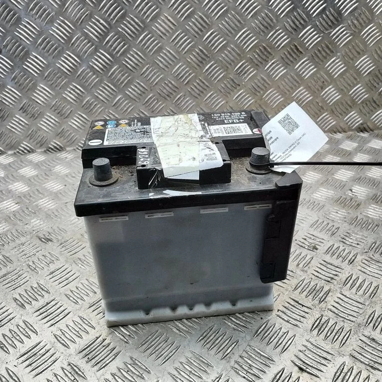 Car battery 1S0915105B