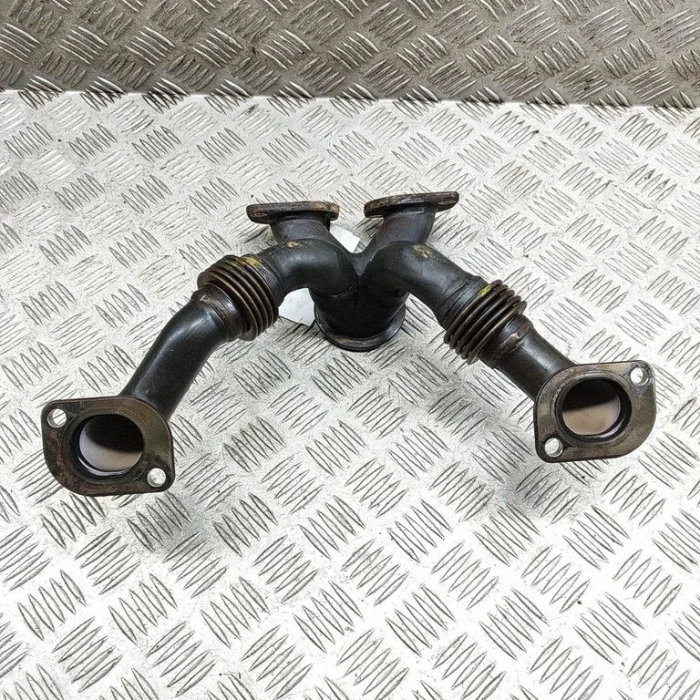 Exhaust manifold – BMW 6 Series F12 F13 (2010-2018)