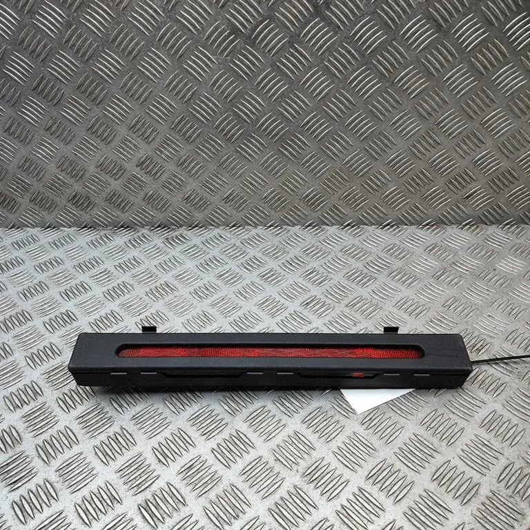 Instrumentu kaste – Mercedes-Benz E klase W238 (2017-)
