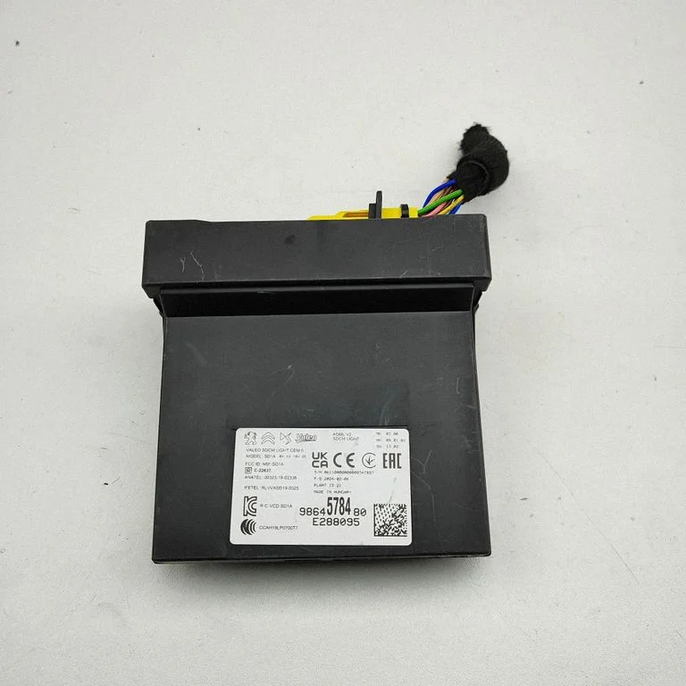 Moduł świateł (LCM) 9864578480
