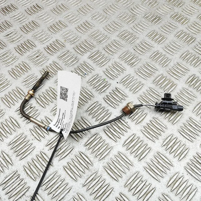 Izplūdes gāzu temperatūras devējs 55271704
