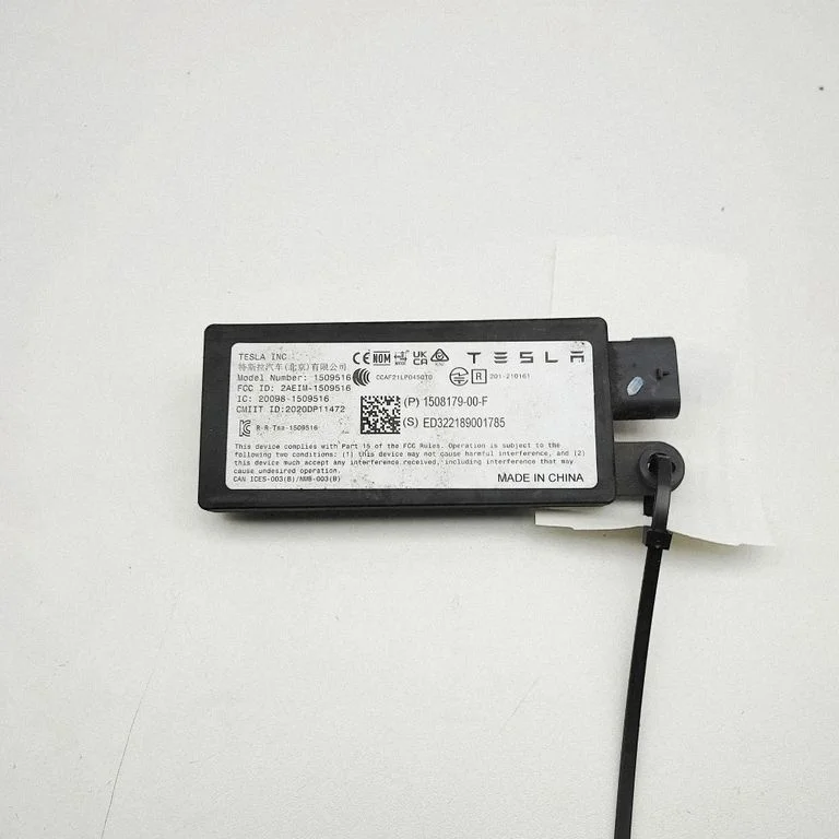 Bluetooth control unit module – Tesla Model Y (2020-)
