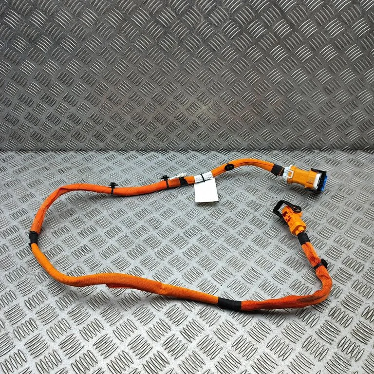 Kiti laidai/ instaliacija