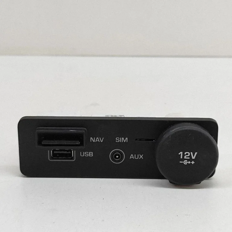 AUX ligzda JX6319C166EA
