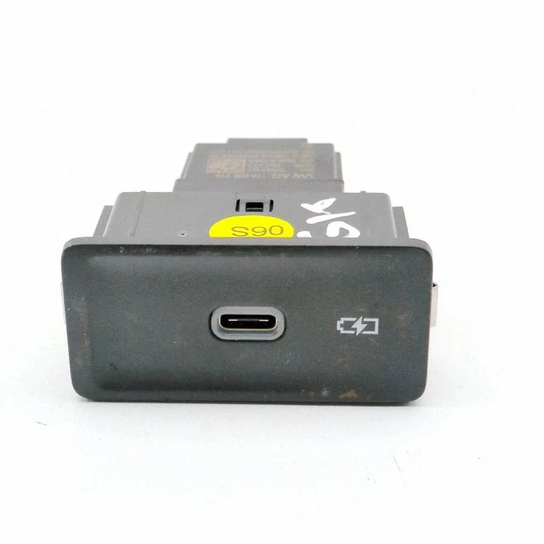 USB jungtis