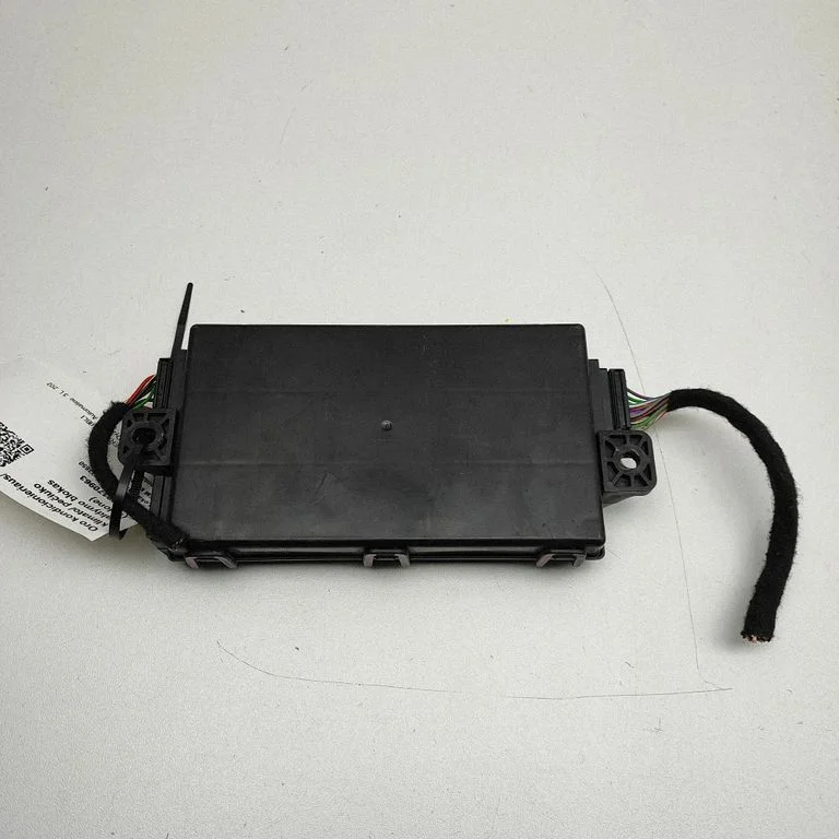 Moduł systemu bezkluczykowego KESSY (keyless) A2C7393390500