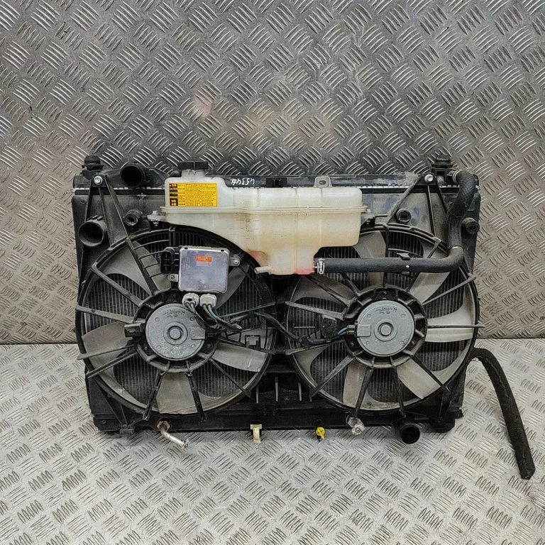 Radiaatorite komplekt 4221348181 – Lexus GS 250 350 300H 450H (2013-)