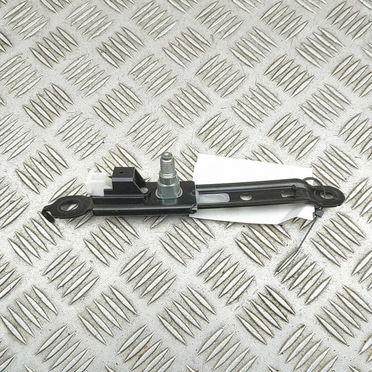 Drošības jostas augstuma regulētājs 73200F4010