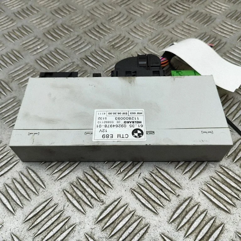 Pakeliamo stogo valdymo modulis