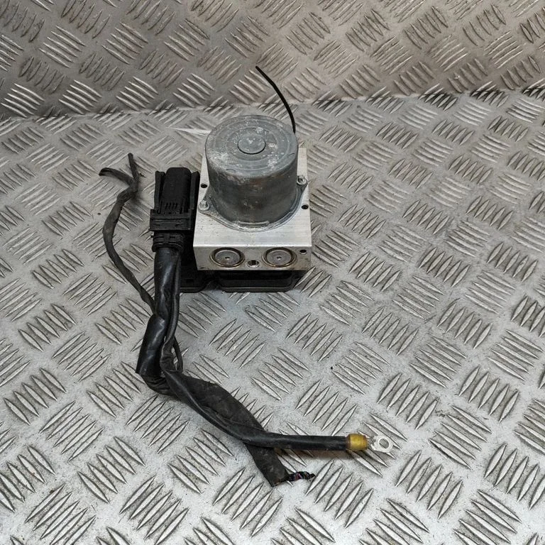 ABS block – Mercedes-Benz E-Class C207 W207 (2009-2017)