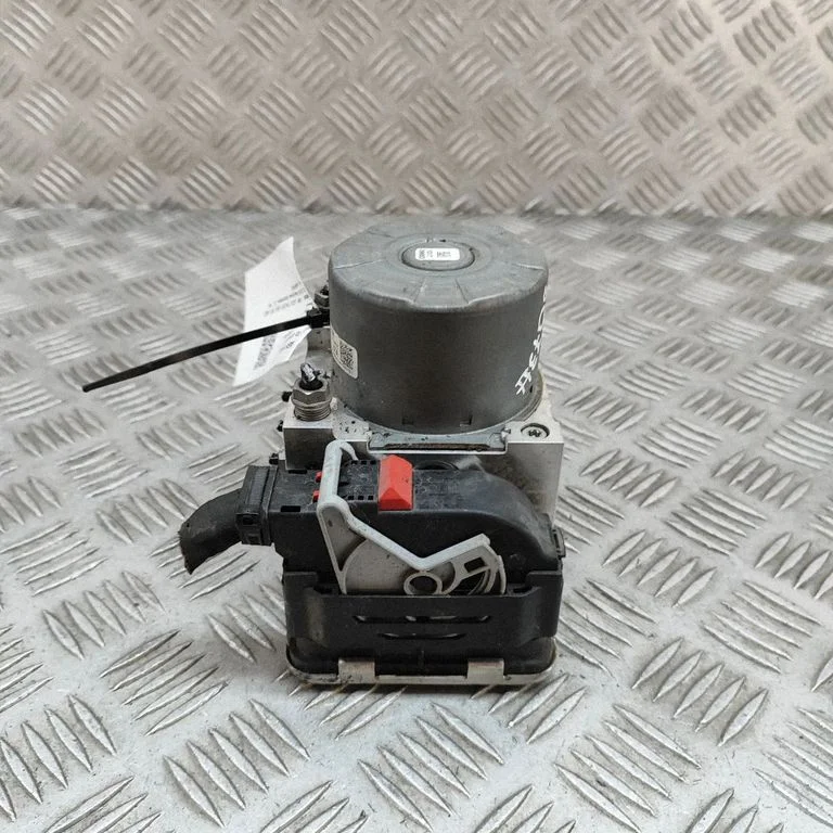 ABS block – Volkswagen e-Golf (2014-)