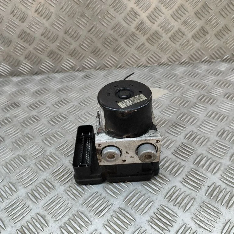 ABS bloks 4779679AC