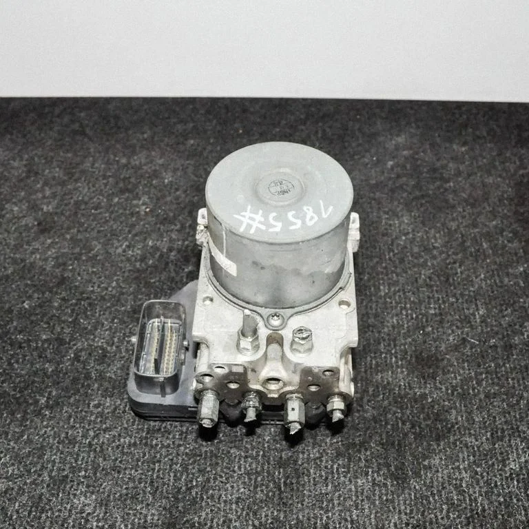 ABS block – Mazda 6 (2008-2013)