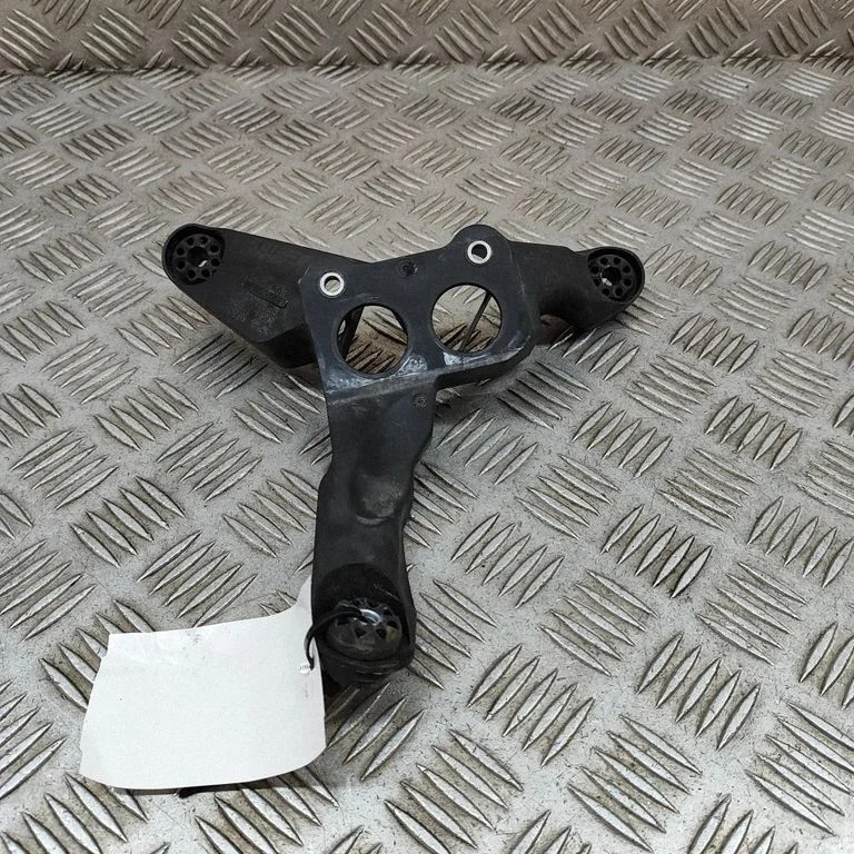 Wspornik pompy ABS – BMW X1 F48 F49 (2015-2022)