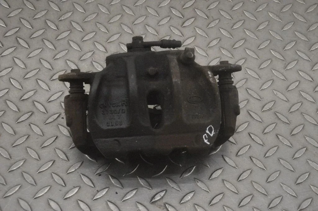 Priekšējais bremžu suports – Land Rover Discovery Sport (2014-), labā